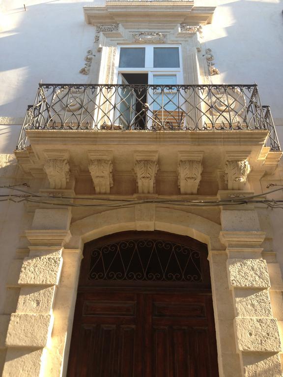 Ortigia Family House Apartment Syracuse Bagian luar foto